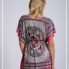 Blusa con cinturón y piedras